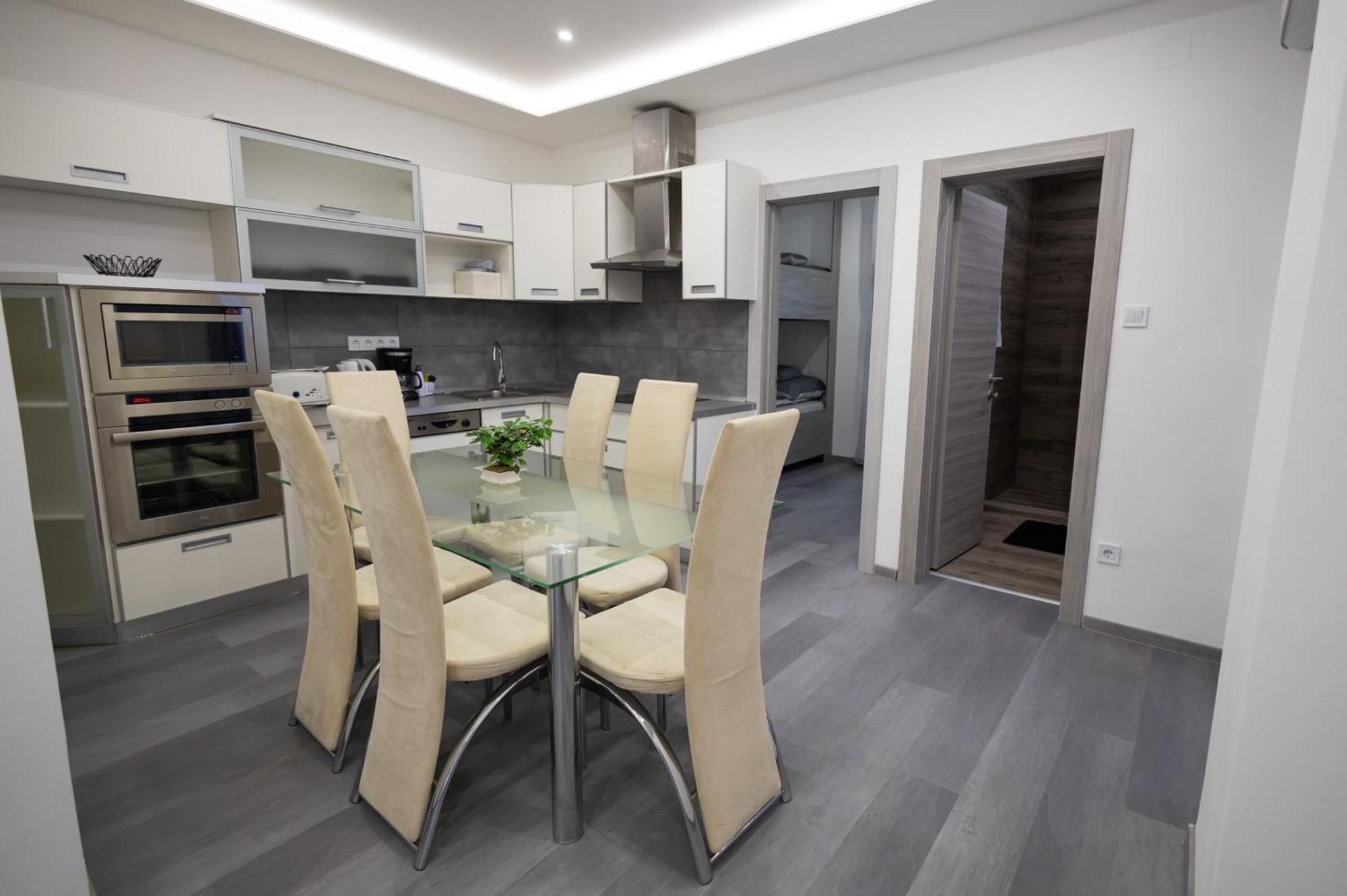 Fonix Apartman Debrecen Extérieur photo