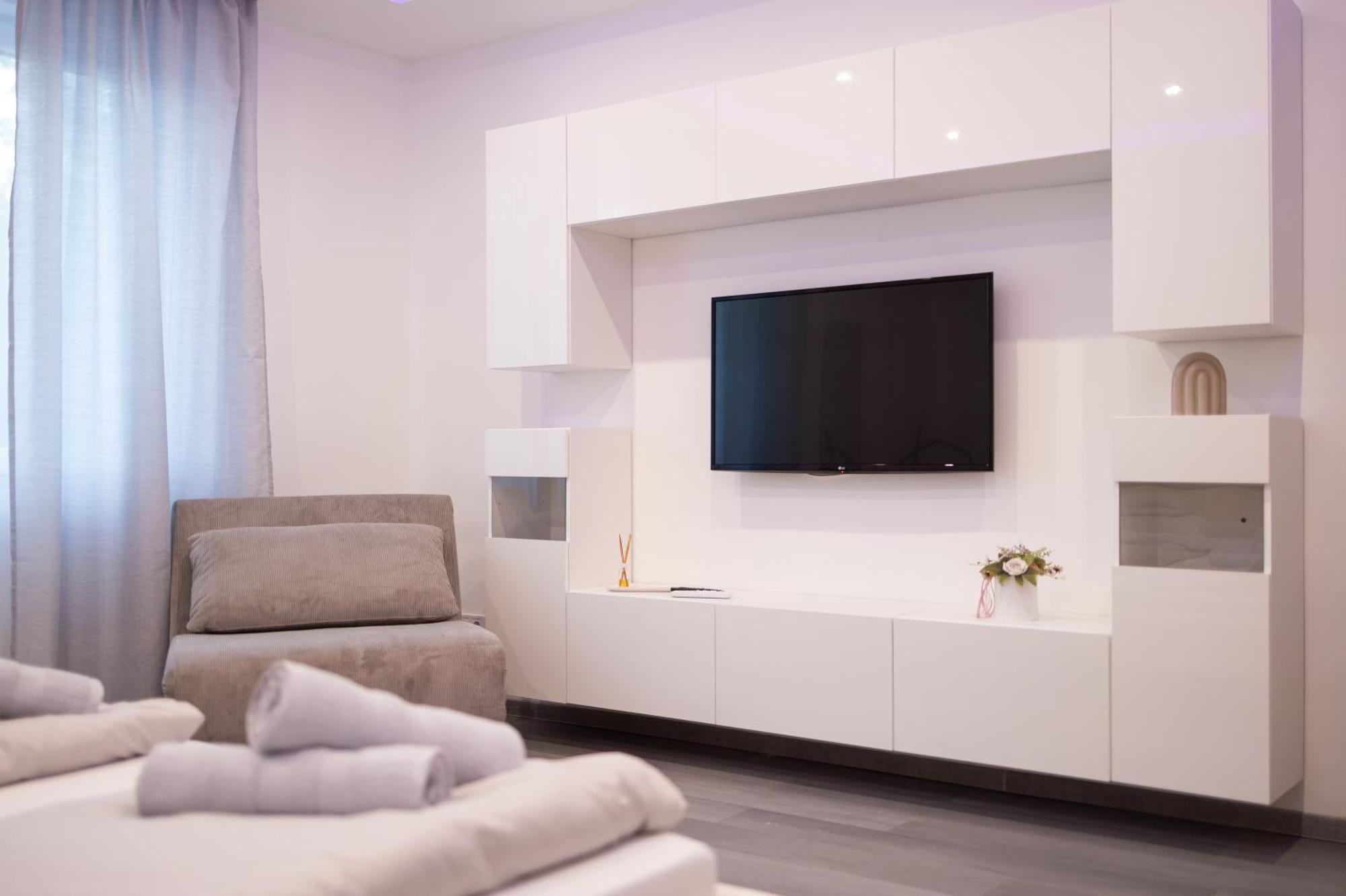 Fonix Apartman Debrecen Extérieur photo
