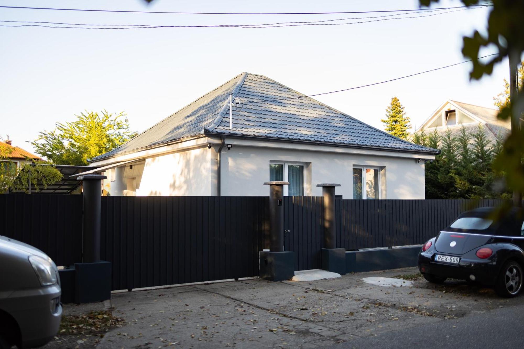 Fonix Apartman Debrecen Extérieur photo